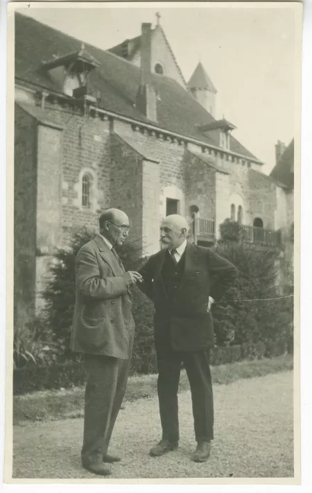 photographie d’André Gide, fumant, et Léon Brunschvicg, août 1926
