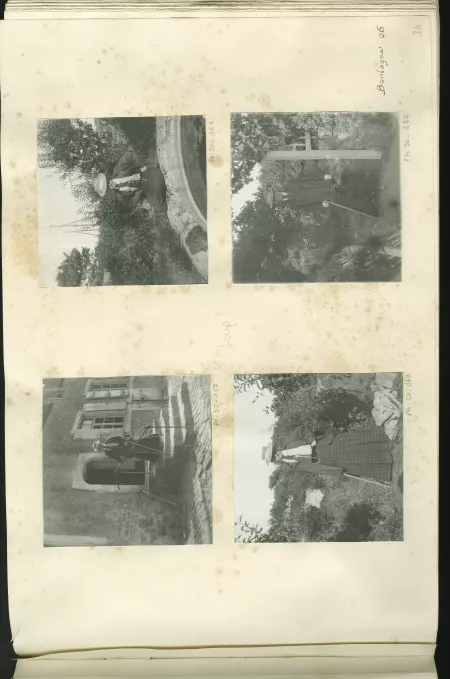 photographie d'Aline Mayrisch, sur un escalier en pierre, juillet 1906