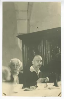 photographie de Maria Van Rysselberghe et François Mauriac, aux décades de Pontigny, août 1929