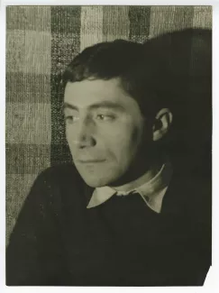 portrait photographique en buste d'Eugène Dabit