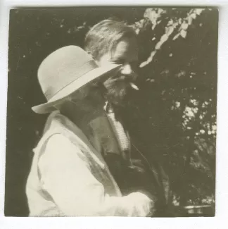 photographie de Maria Van Rysselberghe et Bernard Groethuysen, aux décades de Pontigny, août 1926