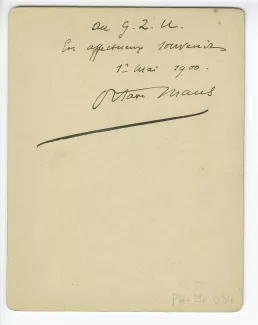portrait photographique d'Octave Maus, tenant un vélo, mai 1900